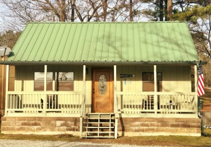 Peaceful Lake Hamilton Cabin Rental Near Hot Springs National Park